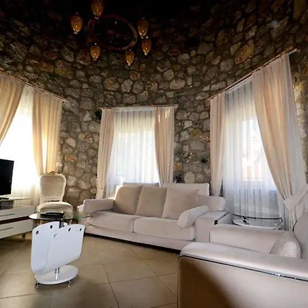 Villa “the Ultimate Guide To Renting This Luxury Villa”-villa Elysium *